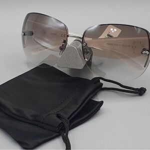 Guess Women's Gradient Sunglasses - Black